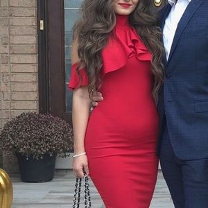 Mini cold shoulder red dress
